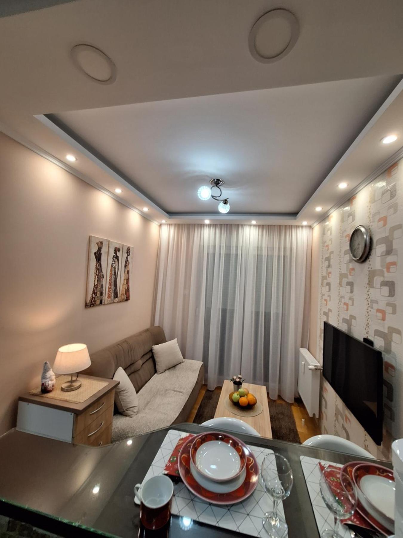 Lux Apartment Sanja 1 수보티차 외부 사진